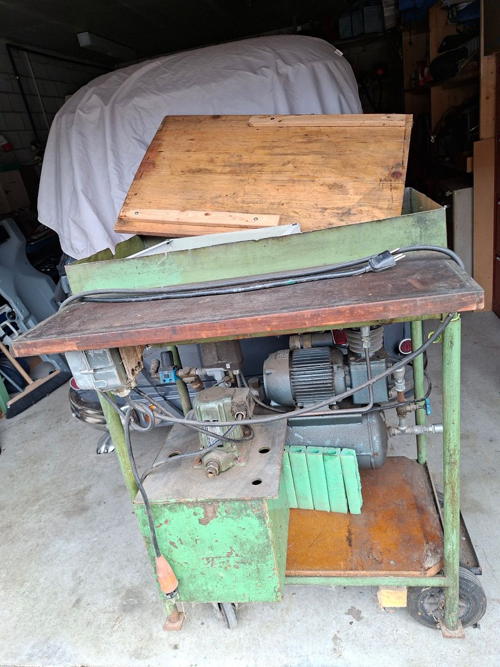 Pompes et pièces: Kleinteilereiniger mit Luftkompressor – Défectueux à Neunkirch par Hjfrick 2