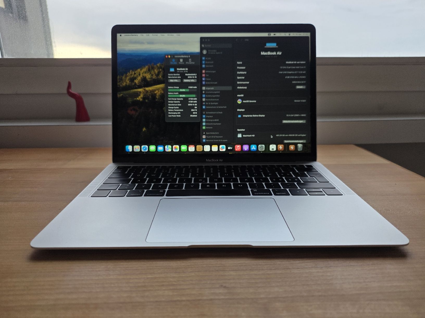 Apple Notebook: Apple MacBook air 8/512 95% akku mit Hülle – Usato da Biberist venduto da Volo28 1