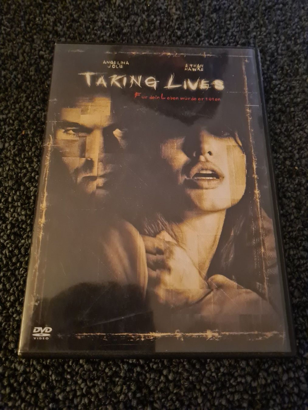 Tutti i DVDs: TAKING LIVES(7966) – Usato da Ruswil venduto da Ruck.Zuck.