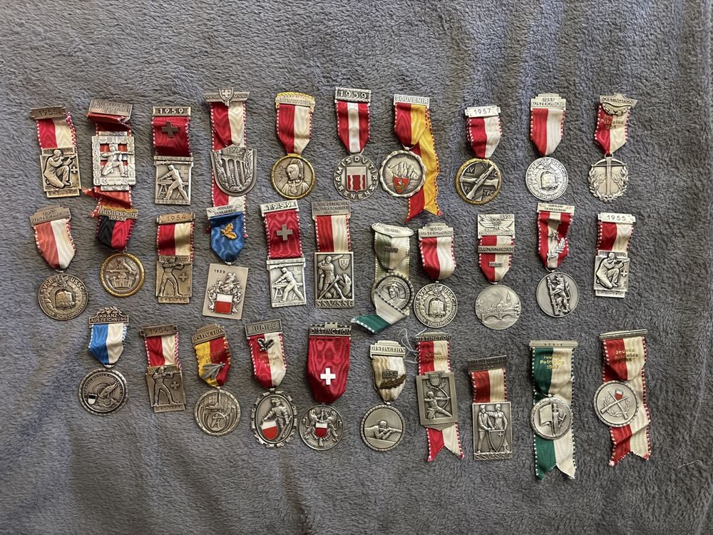 Medaillen: Lot de 31 médailles de tir années 50 – Gebraucht aus Ardon von pasadena1914