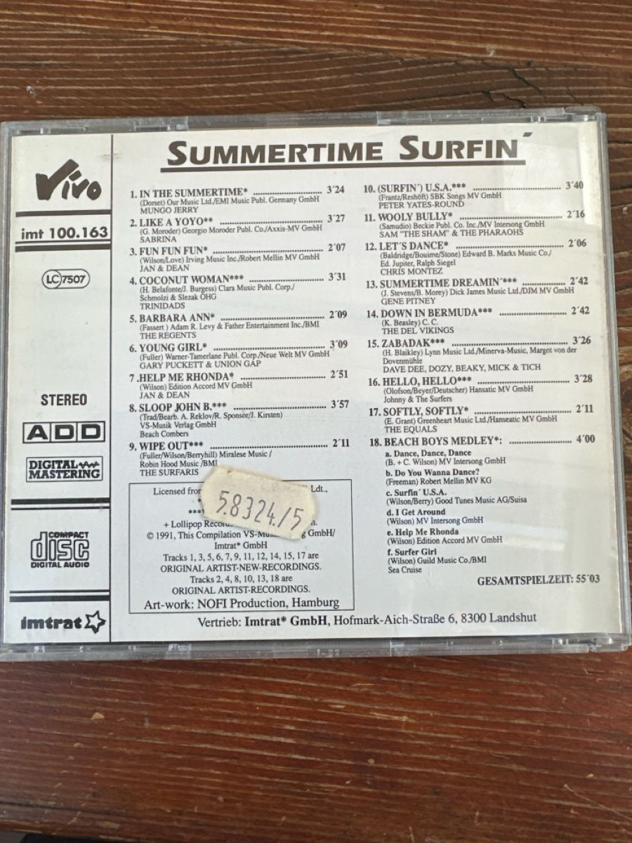 CDs: CD Compilation Summertime Surfin Diverse Interpreten – Gebraucht aus Berikon von Rueegg4 1