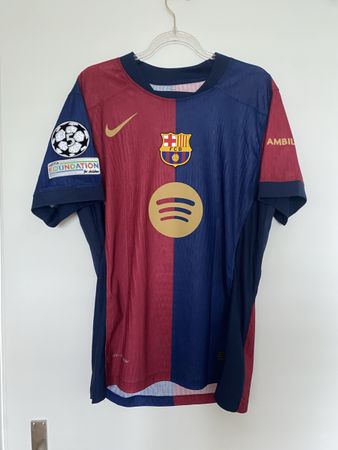 Raphinha 2024-25 Barcelona Home Jersey/Trikot