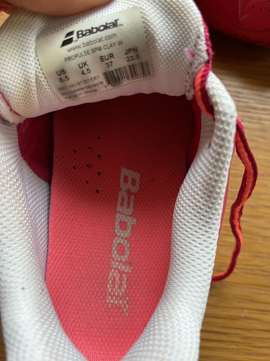 Scarpe da donna: Tennisschuhe Babolat 37 – Usato da Au ZH venduto da scaila 2