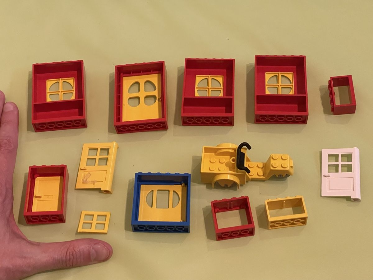 Lego Giocattoli: Lego Türen, Fenster & Dreirad – Usato da Kloten venduto da Bevandes 1
