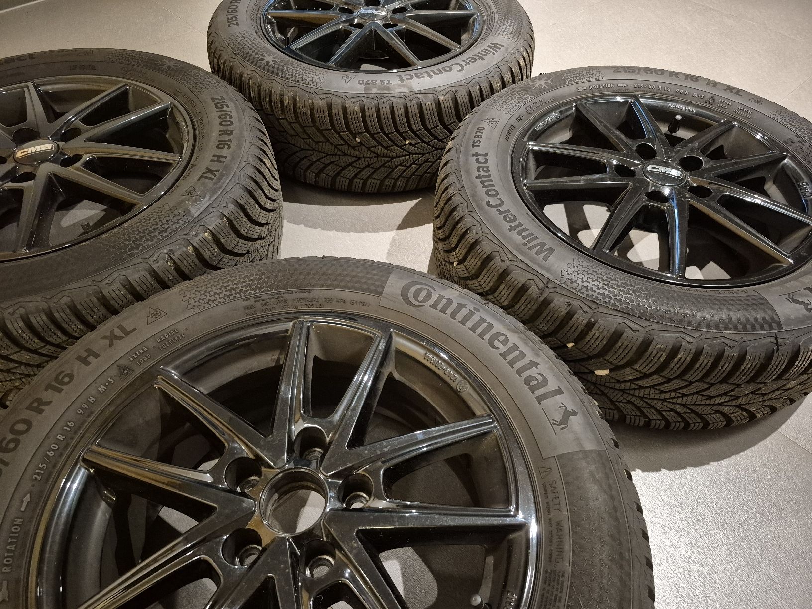 Pneus & Kompletträder: Winterräder VW Passat  – Gebraucht aus Oberuzwil von Auto-Hilber 2