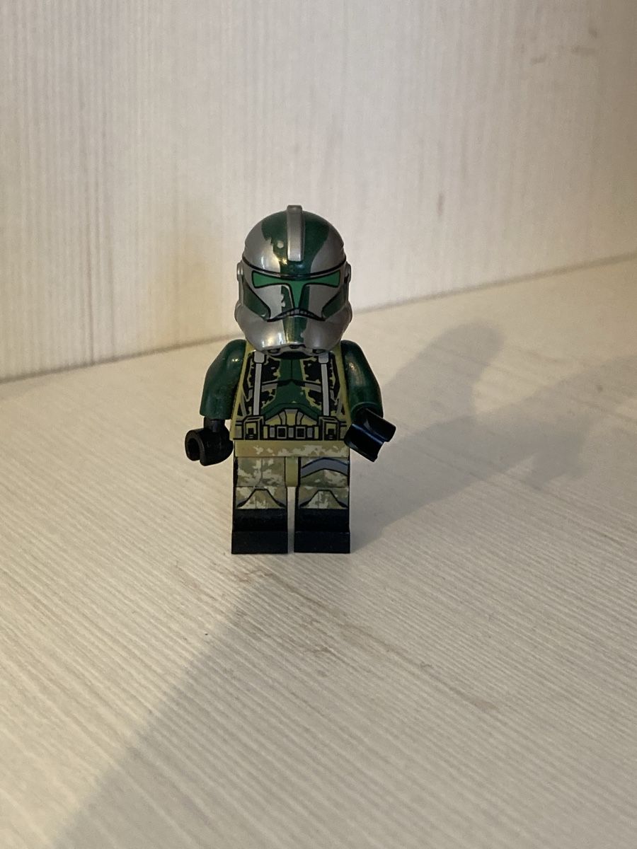 Lego Giocattoli: LEGO Star Wars Minifigur von Commander Gree – Usato da Schafisheim venduto da mic_79dx
