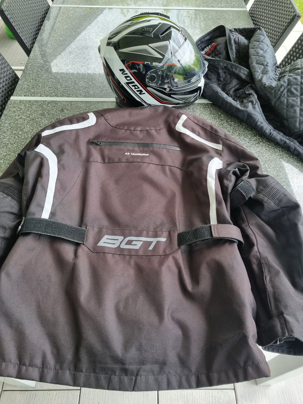 Jacken: Nolan n86+Bogotto Töff Jacke mit Halstuch. – Gebraucht aus Lengwil-Oberhofen von Dagest 1