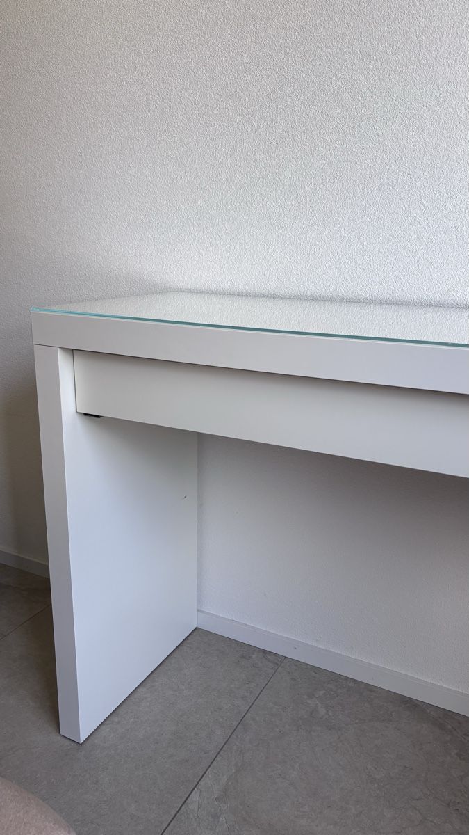 Ikea Tavoli da trucco: Schminktisch IKEA – Usato da Birmensdorf ZH venduto da moonylx 5