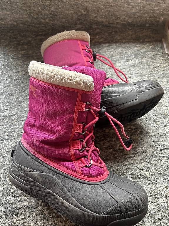 Scarpe da donna: Sorel Winterstiefel 37 – Usato da Saas Fee venduto da michaberchtold