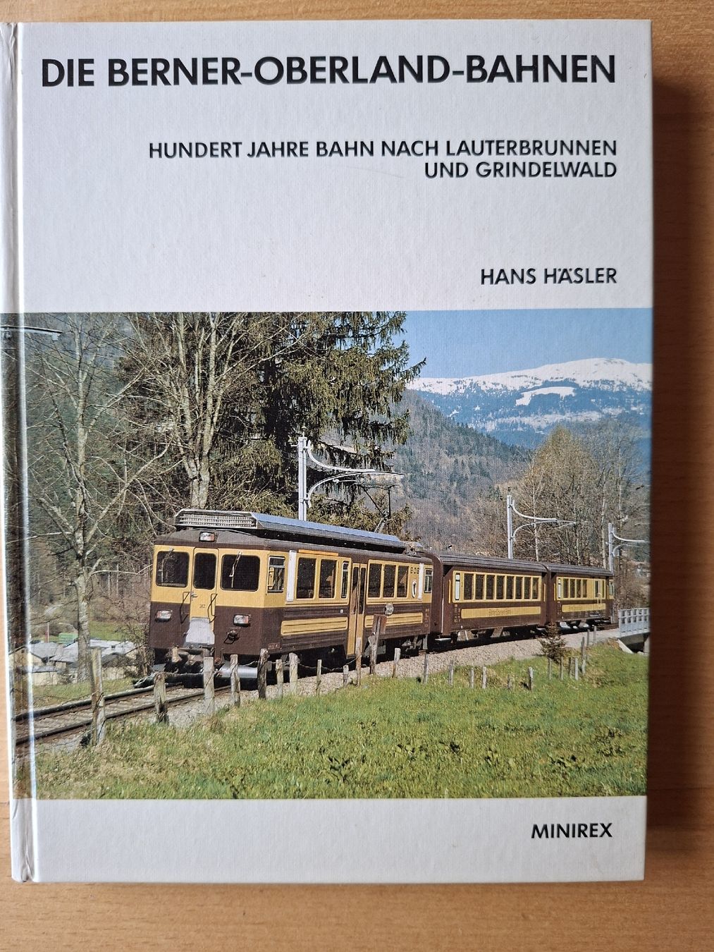 Livres: Buch  , Die Berner Oberland Bahnen von 1990 – D'occasion à Schwanden Sigrisw par len_9yqg