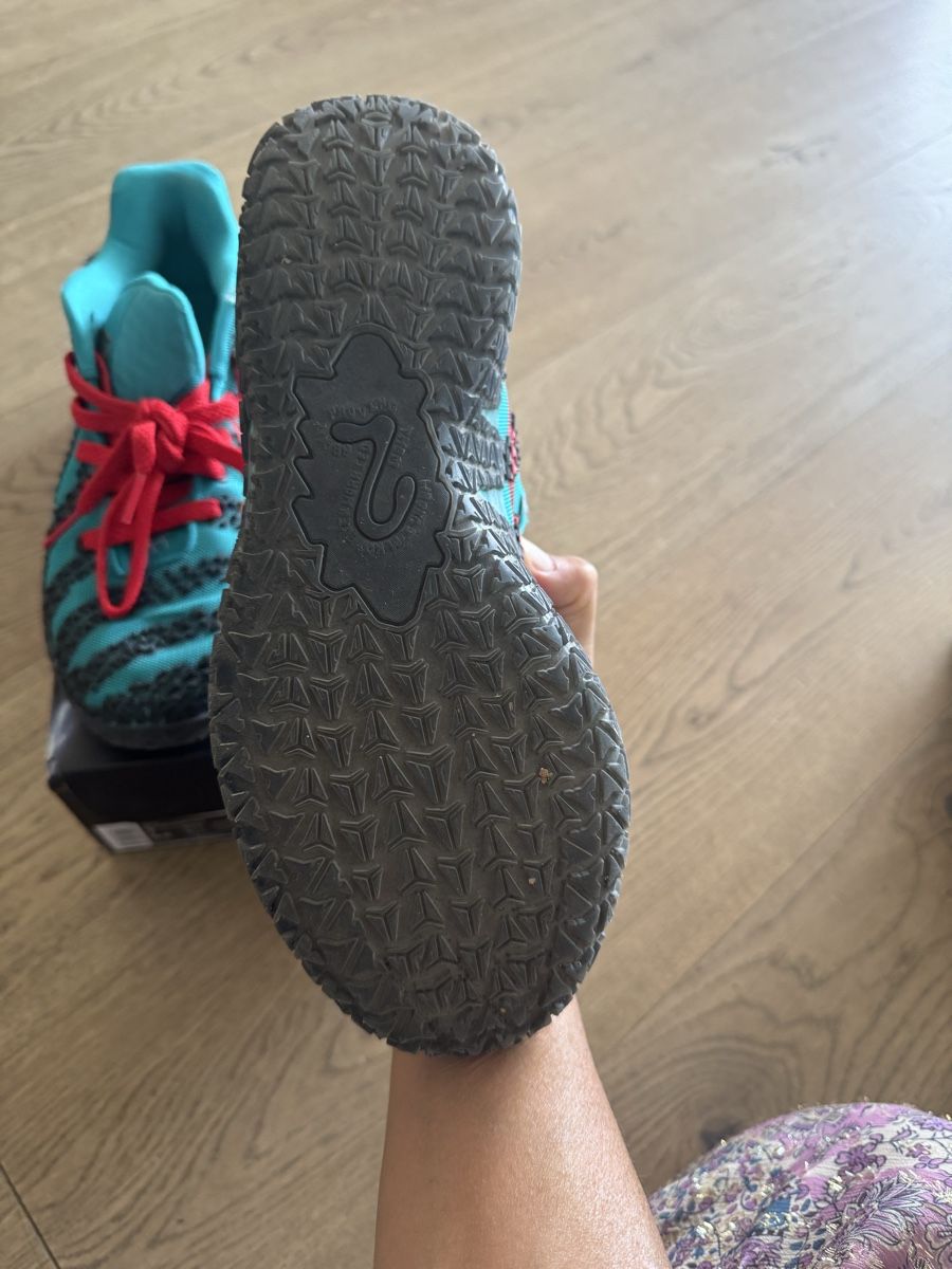 Nike Chaussures hommes: ´ Nike Ja 3 Scratch 3.0 – D'occasion à Vésenaz par ZC 5