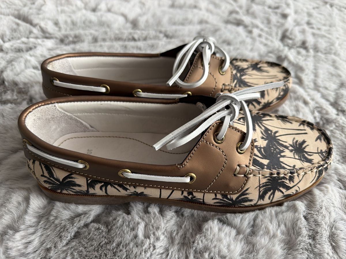 Navyboot Scarpe da donna: Sommerliche Damen Bootsschuhe mit Palmen, Grösse 38 – Nuovo e nell'imballaggio originale da Herzogenbuchsee venduto da closetflip 2