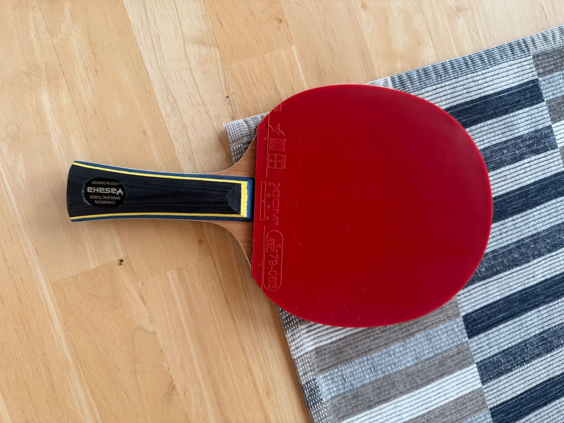 Racchette: Raquette de tennis de table – Usato da Laufenburg venduto da Zimzim67 1