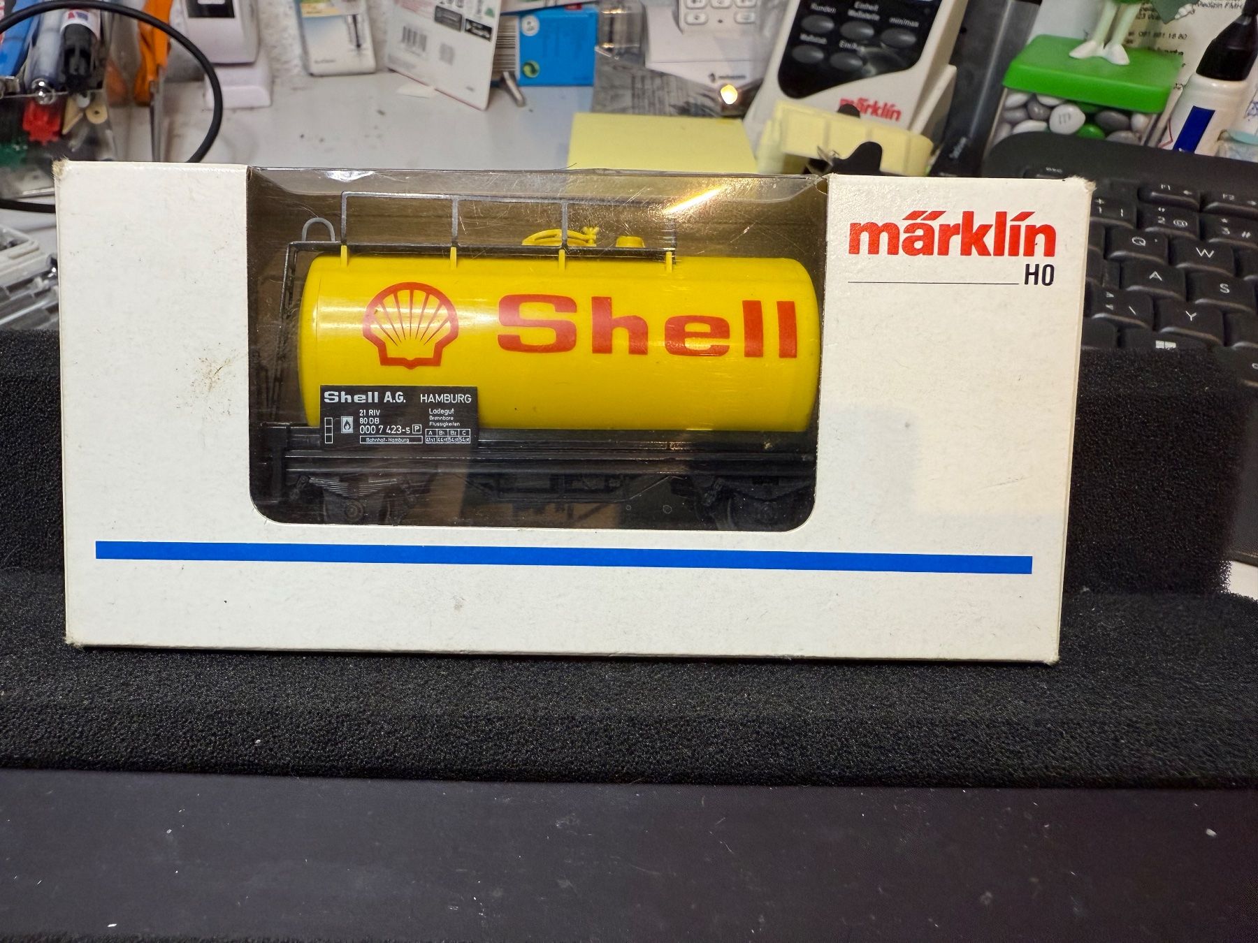 Märklin Modellini di ferrovie: Märklin 4442.1b Shell Kesselwagen – Usato da Wallbach venduto da luechma 6
