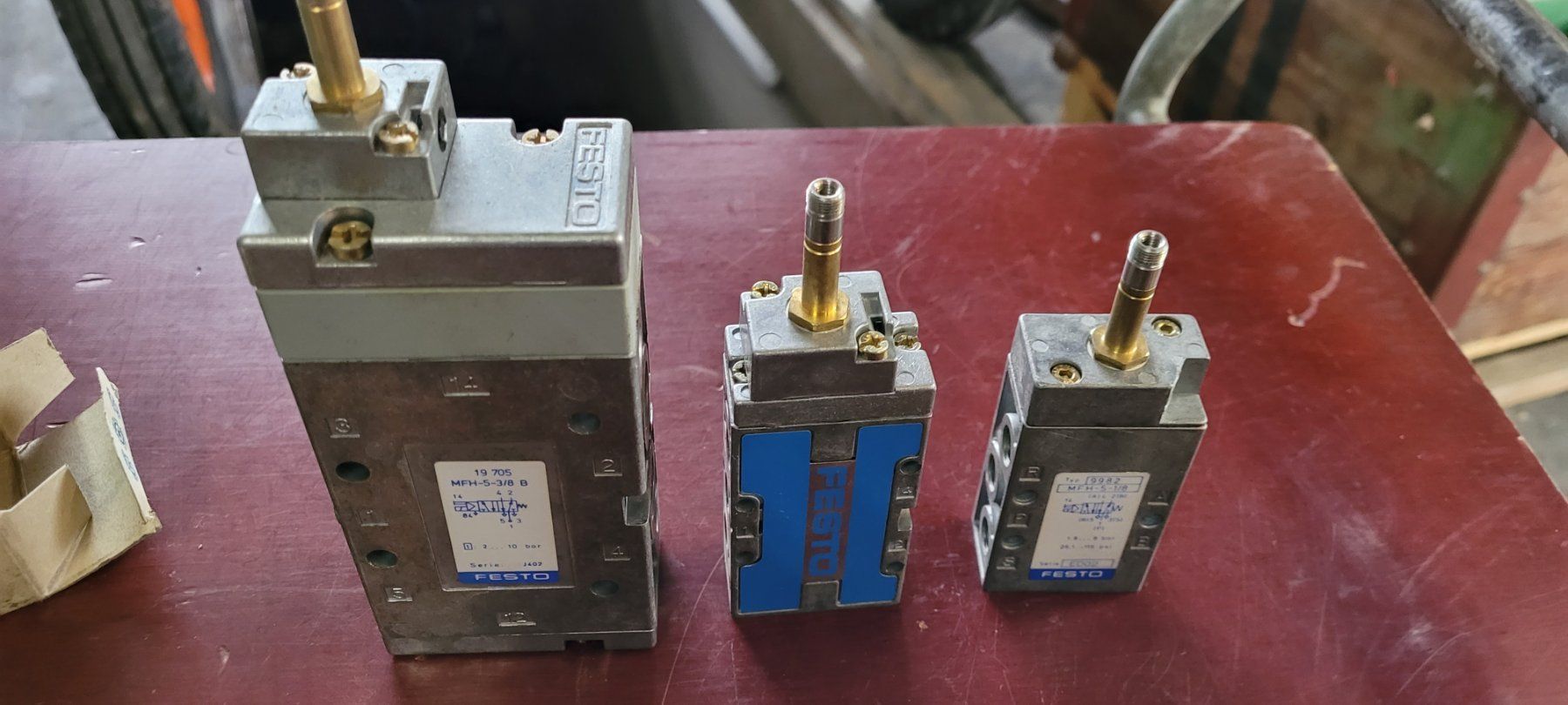 Autres fournitures industrielles: FESTO Pneumatik – Neuf (Voir description) à Kerns par avr75 1