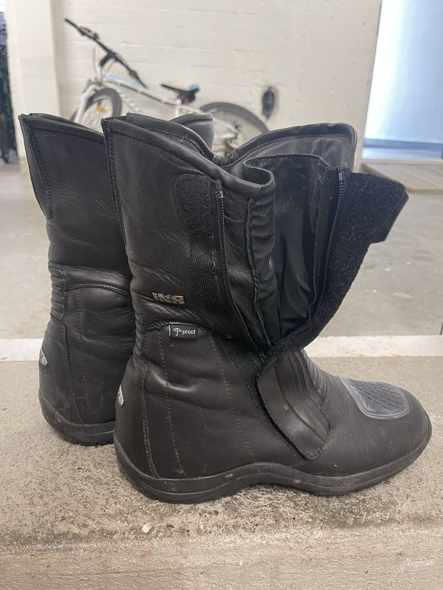 IXS Scarpe da uomo: Zu verkaufen Motorräd Schuhe  – Usato da Ostermundigen venduto da gayonko71 3