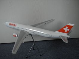 Airbus Swiss A330-200  1:120