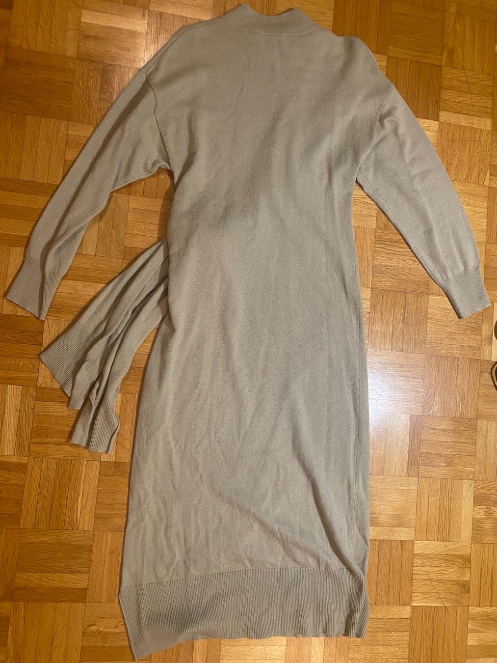 Vestiti: Kleid Jonathan Simkhai Gr S – Usato da Zug venduto da estarthyme 8