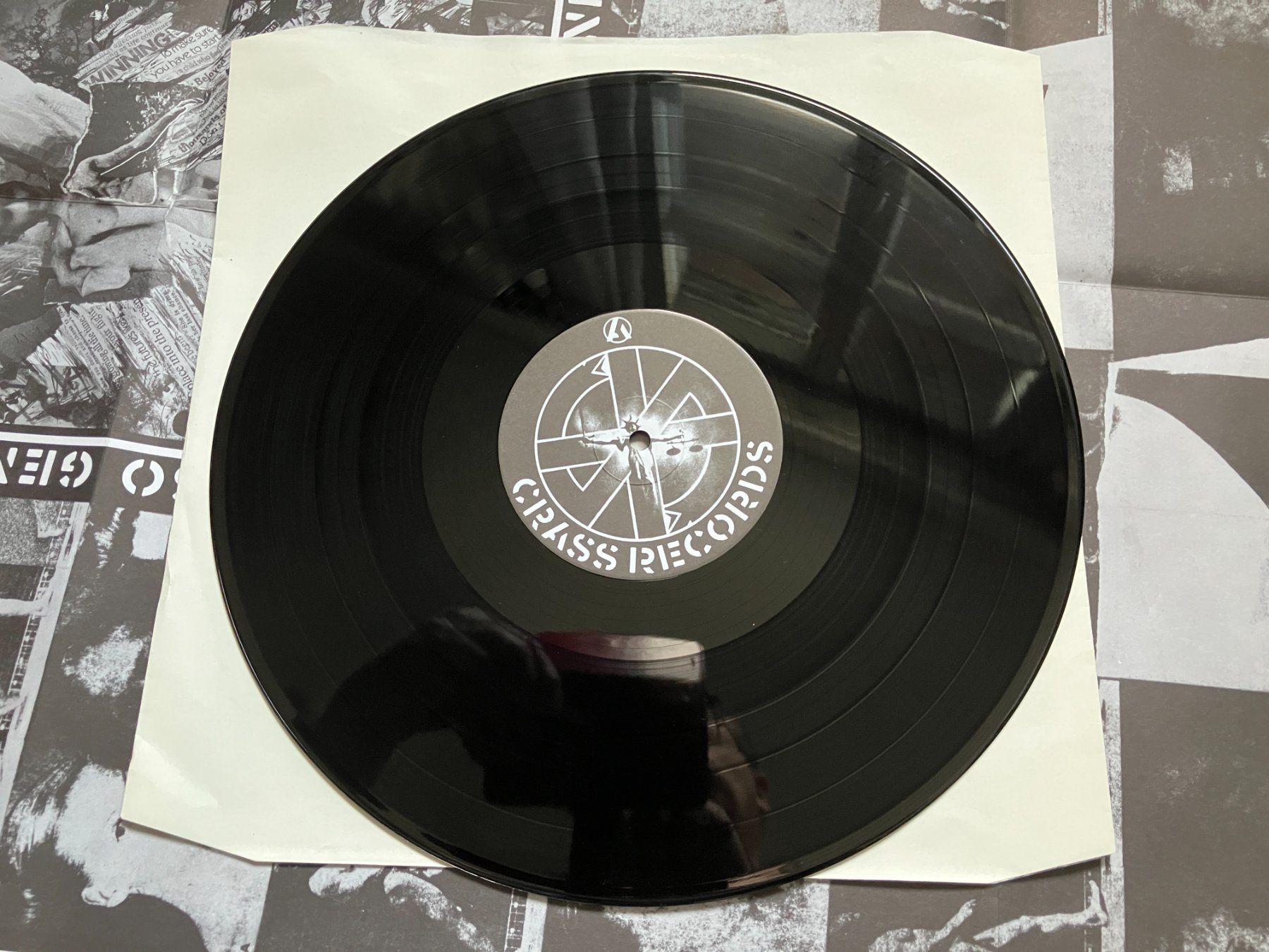 Dischi in vinile: Crass – Usato da Aarwangen venduto da Jukebox3 6