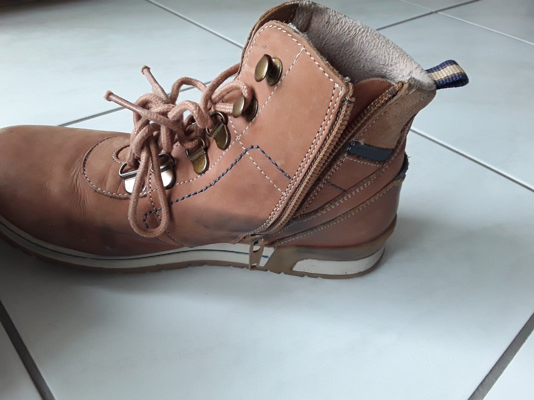 Scarpe da uomo: LASOCKI SCHUHE Grösse 34 – Usato da Heimberg venduto da Samprof 5