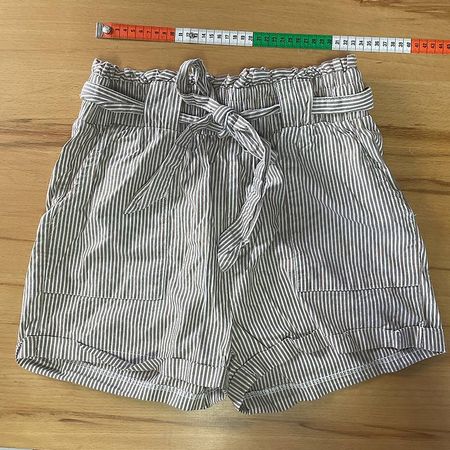 Shorts M