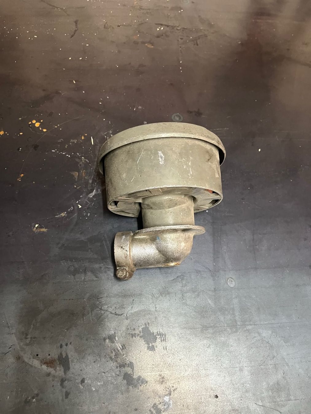 Ventilazione: Patronen-Luftfilter Mag – Usato da Frauenfeld venduto da RapidCargotrac_12 1