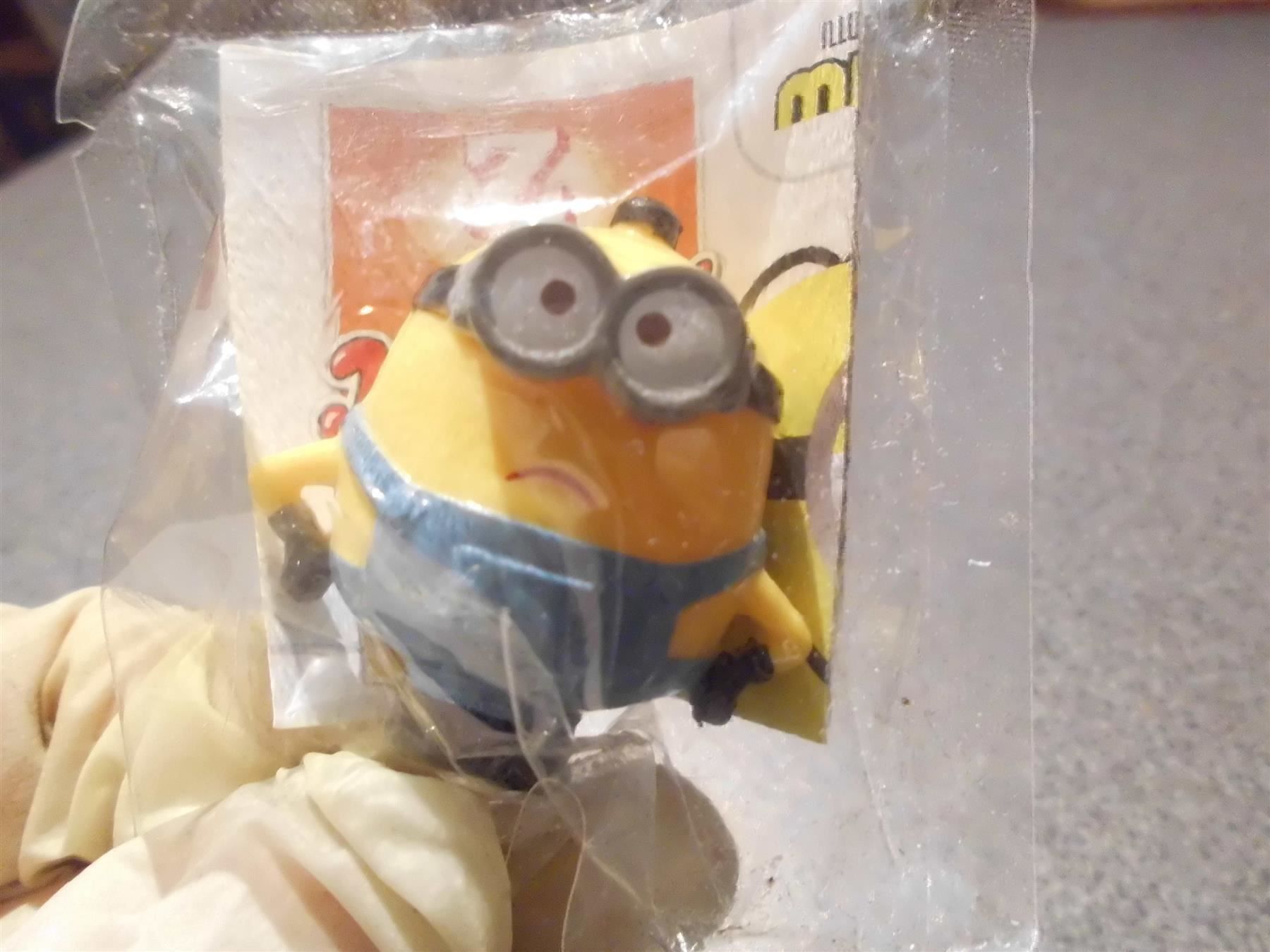 Migros Figuren: Chips-Figur Minion mit Lätsch – Gebraucht aus Zürich von Motzkuh