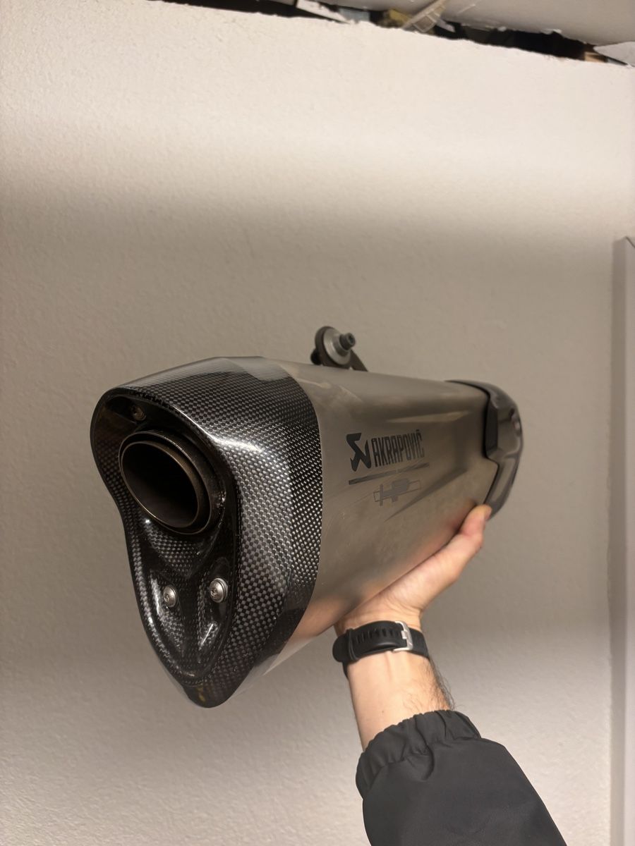 BMW Échappements: Akrapovic Auspuff HP / Top! – Neuf (Voir description) à Zürich par nan_mf8c 1