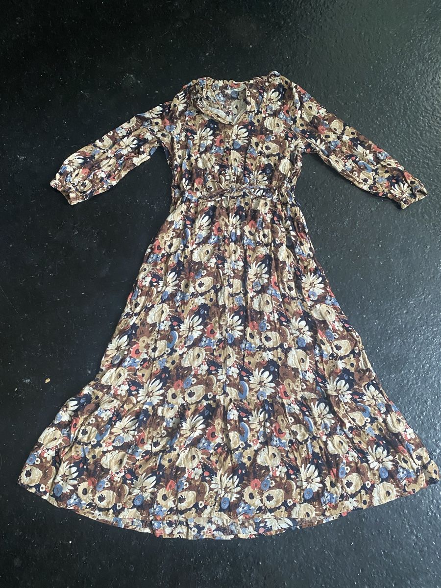 Tom Tailor Kleider: Tom Taylor Kleid, Blumenmuster  – Neu (gemäss Beschreibung) aus Zürich von LilySchlatter