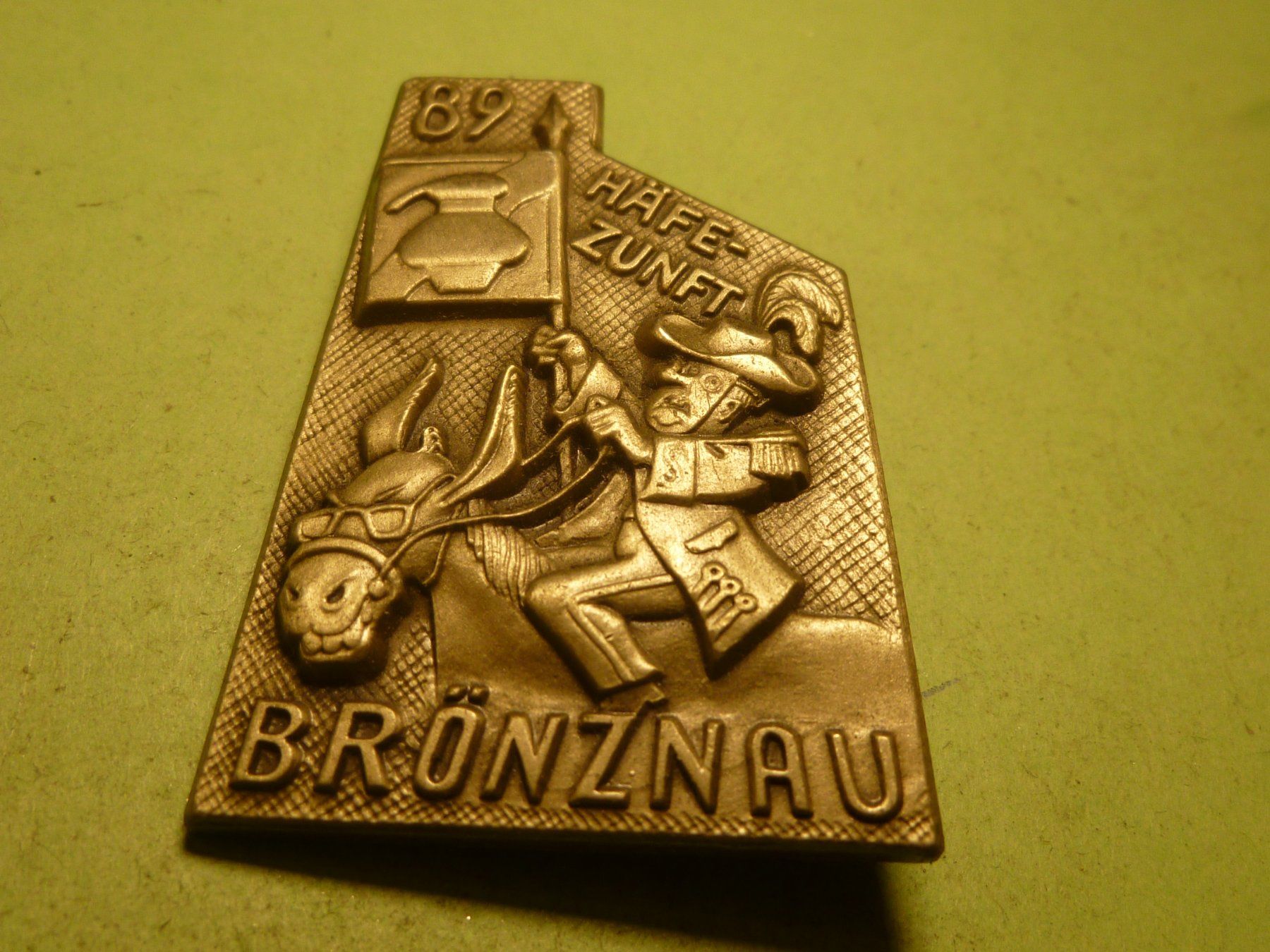 Plaketten & Abzeichen: BRÖNZNAU 1989 SILBER – Gebraucht aus Ried (Muotathal) von Mandarin02