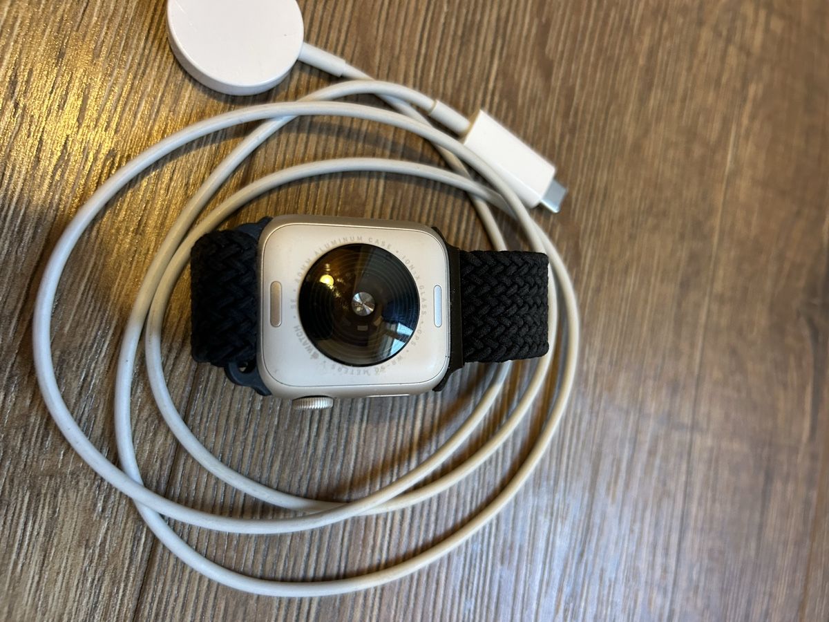 Apple Smartwatch: Apple Watch SE 2.Gen 42mm – Gebraucht aus Grabs von sch_6hnh 2