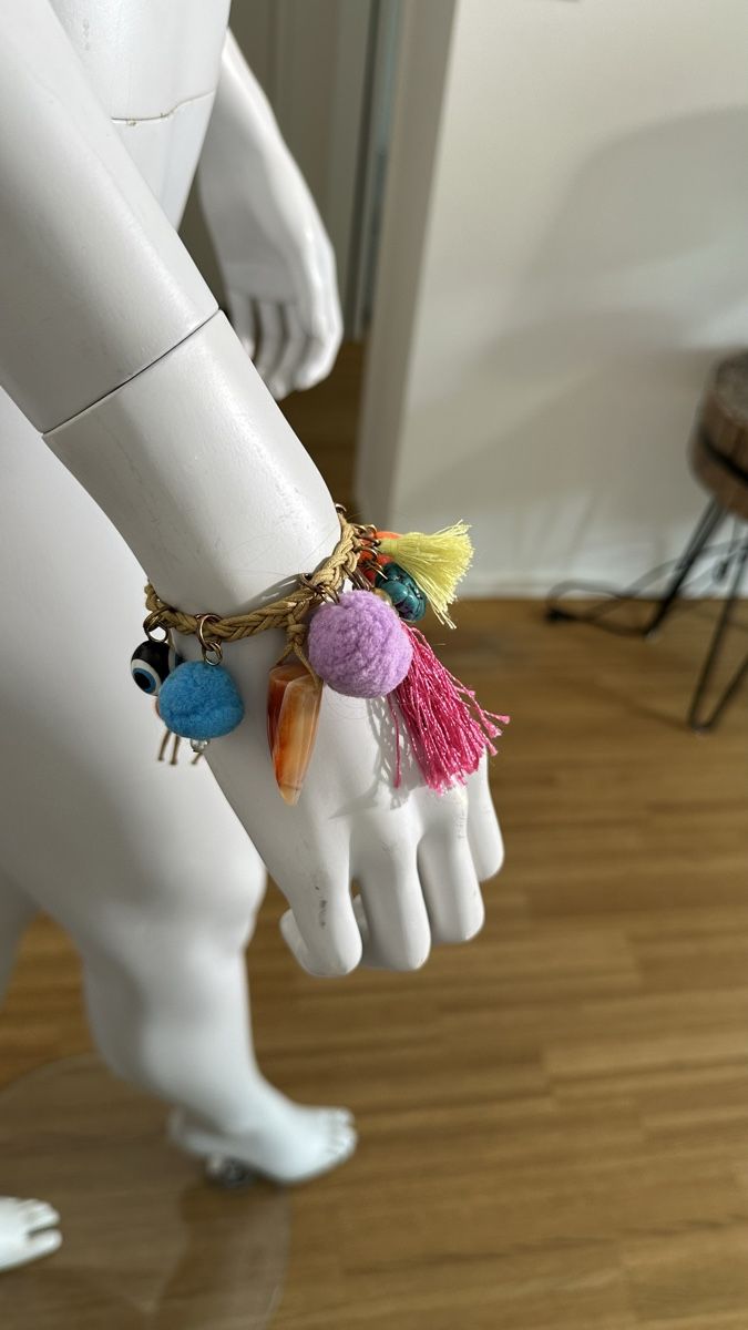 Bracciali & Braccialetti: Farbiger Hingucker: Armband oder Fussband – Usato da Kilchberg ZH venduto da nad_6dwp 1
