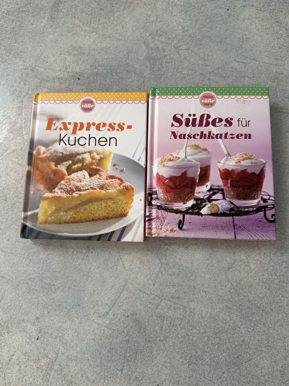 Libri: Dessertbücher 10 Stück 20.- – Nuovo (secondo la descrizione) da Oberurnen venduto da Smile58 3