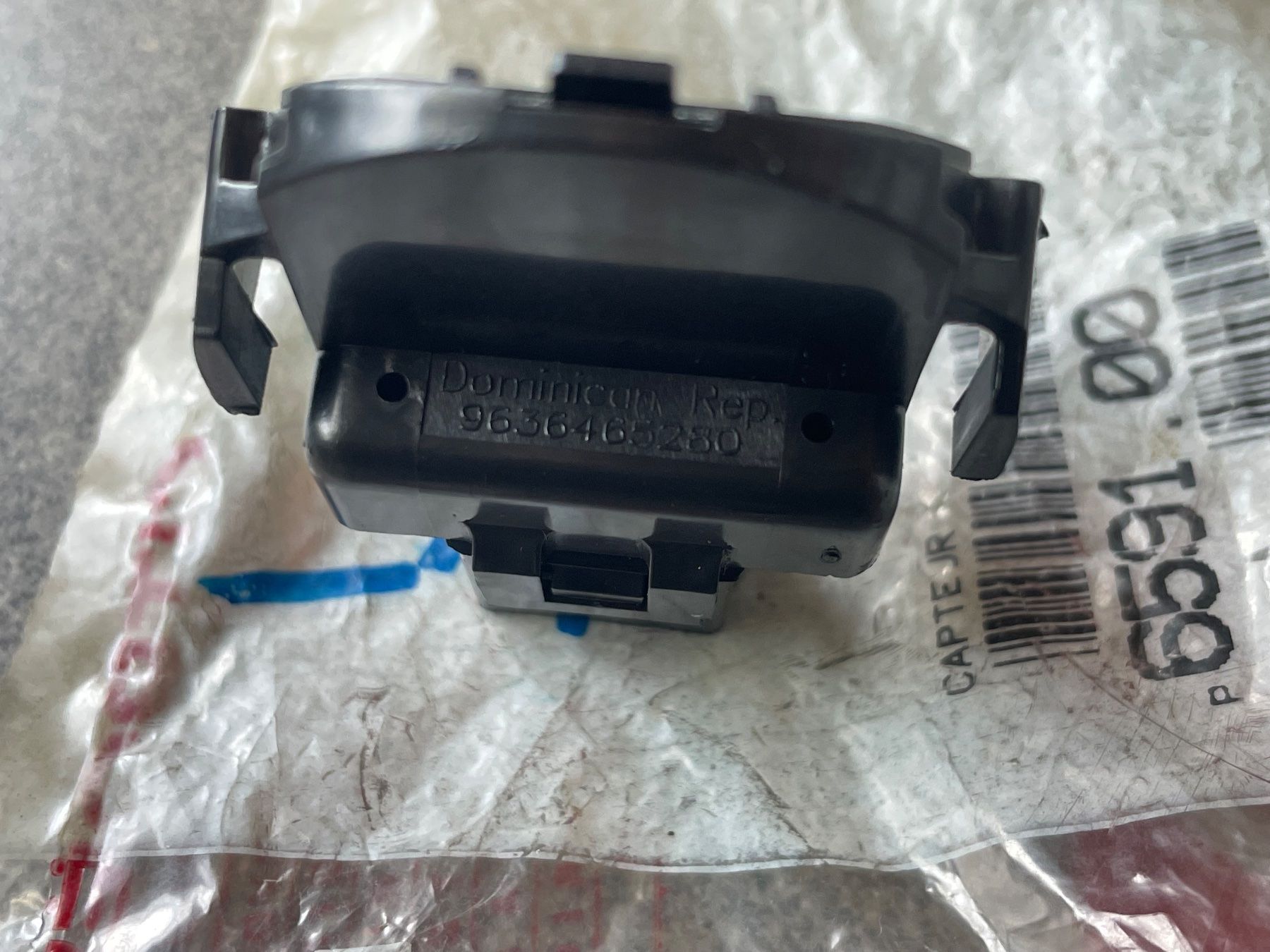 Citroën Tutti pezzi di ricambio auto: Citroën C5 Sensor NEU Scheinwerfer Lichtautomatik – Nuovo e nell'imballaggio originale da Gletterens venduto da XBHS7412 3