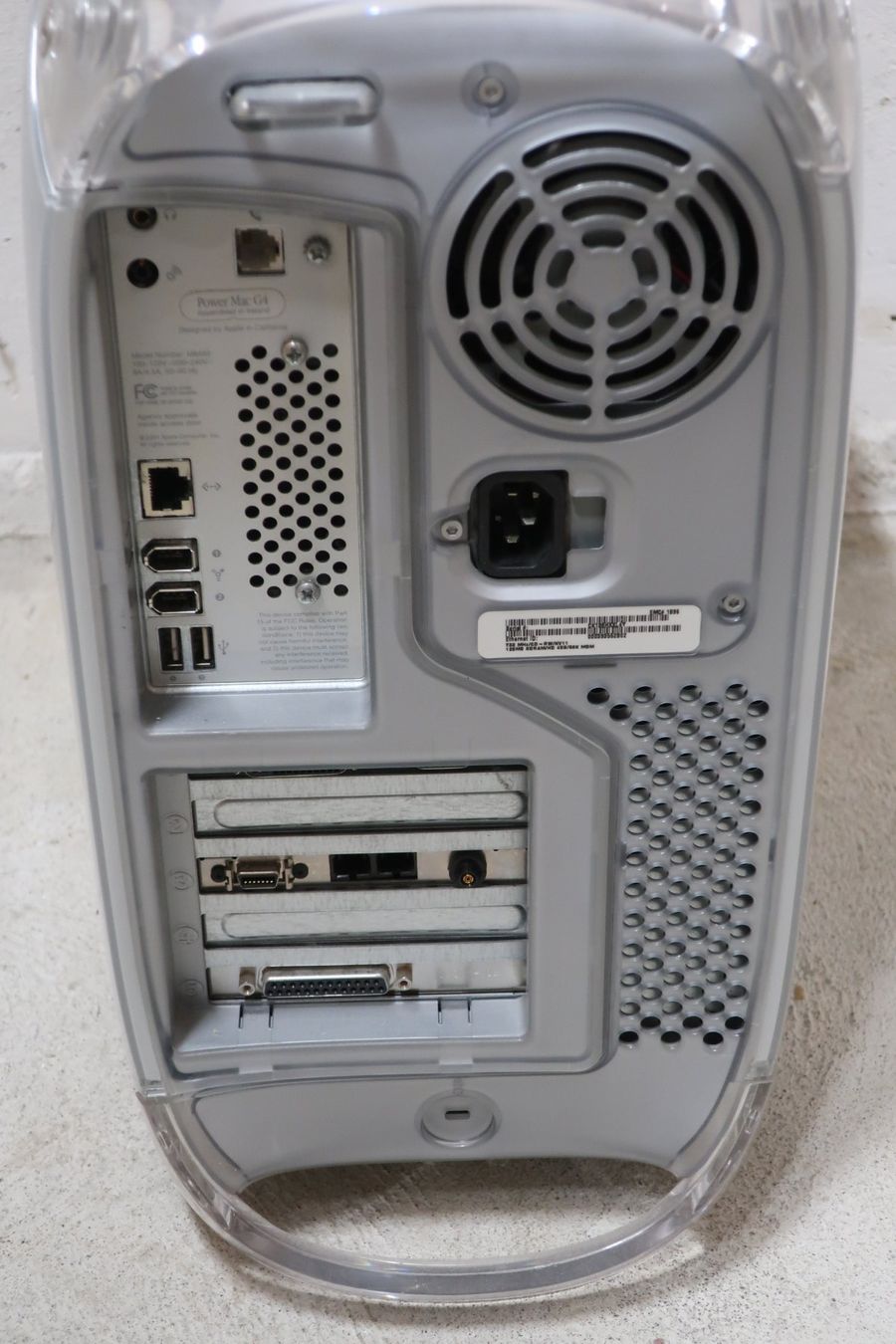 Apple PC: HEUTE 2001 Apple Power Mac G4 & KB Maus – Difettoso da Zürich venduto da dnk_nrd8 3