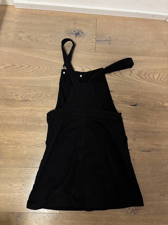 Kleider: Jeans Kleid schwarz – Gebraucht aus Chur von gio_6rlp 1