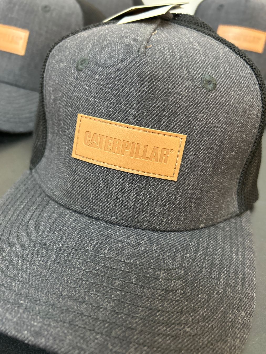 Caterpillar Hüte, Mützen & Caps: Neu Restposten CAT Cap (6x) – Neu und originalverpackt aus Inwil von Rzic-Liquidationen 1