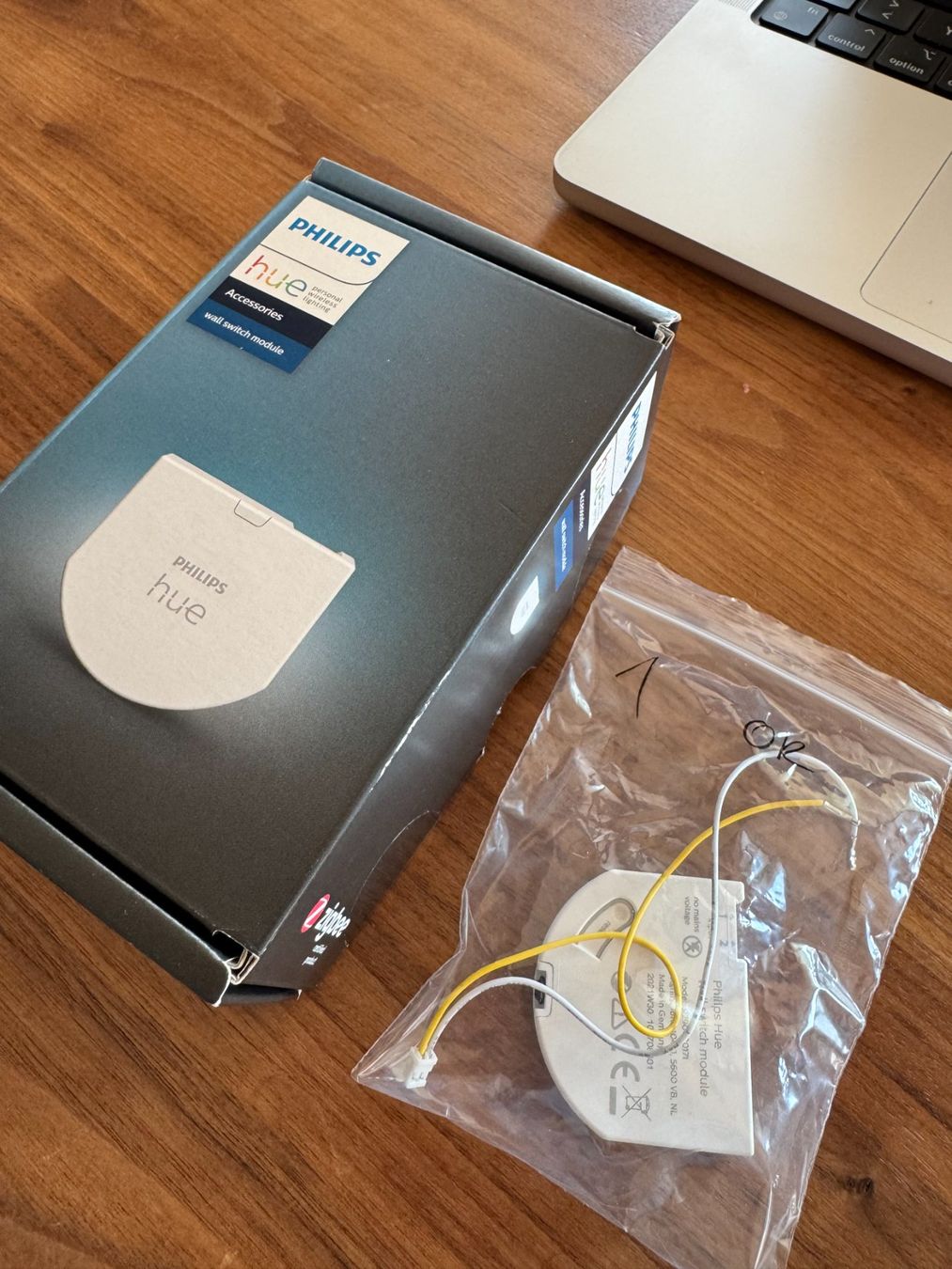 Philips Interrupteurs: Philips Hue Wall Switch Module – D'occasion à Zürich par muxamsonntag
