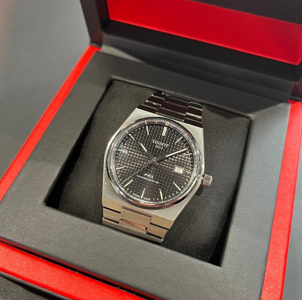 Tissot Orologi: Tissot PRX 40mm Automatique – Nuovo (secondo la descrizione) da LAUSANNE venduto da vitriolH2SO4