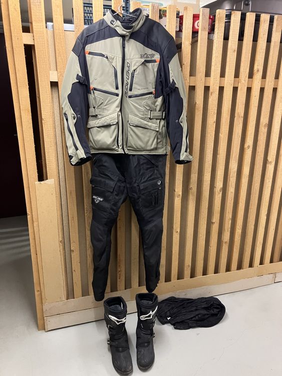 A2Z 4 Kids Mädchen Trainingsanzug - Schwarz & Neon Rosa Mit Kapuze