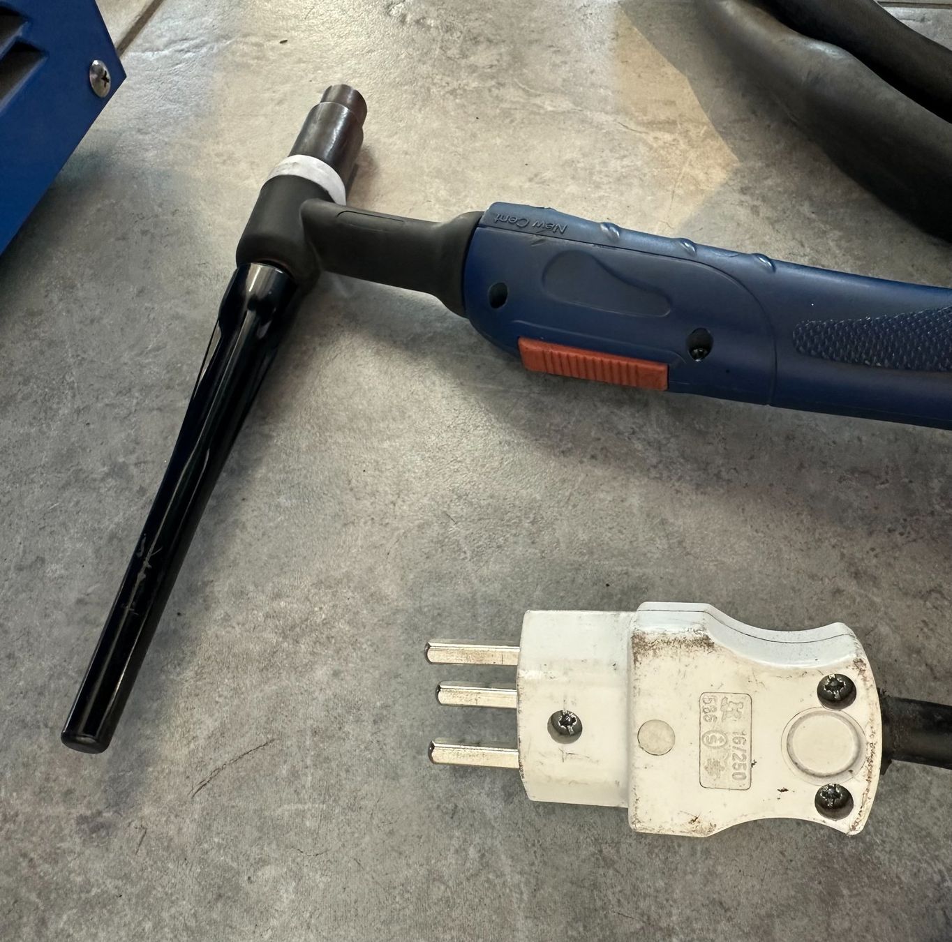 Saldatori: WIG Elektroden Schweissgerät 230 Volt – Usato da Bättwil venduto da paul74 2
