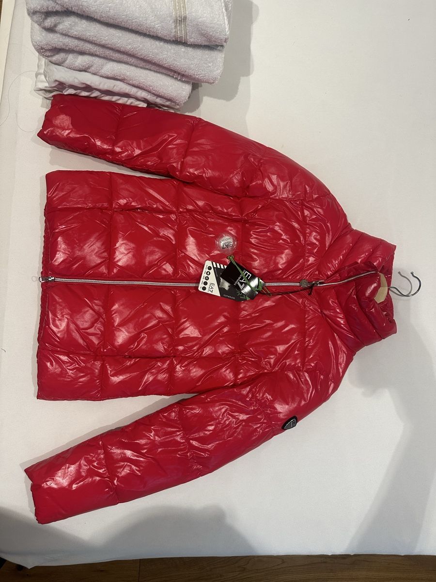 Jacken: Emporio Armani Jacket – Neu und originalverpackt aus Silvaplana-Surlej von vikhayy.stmoritz 3