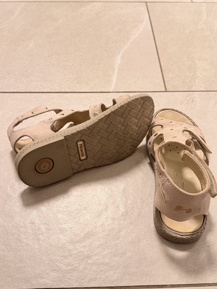 Primigi Scarpe per ragazze: Primigi Sandalen, beige, Echtleder, 29 – Usato da Wilen b. Wil venduto da carpediem25 2