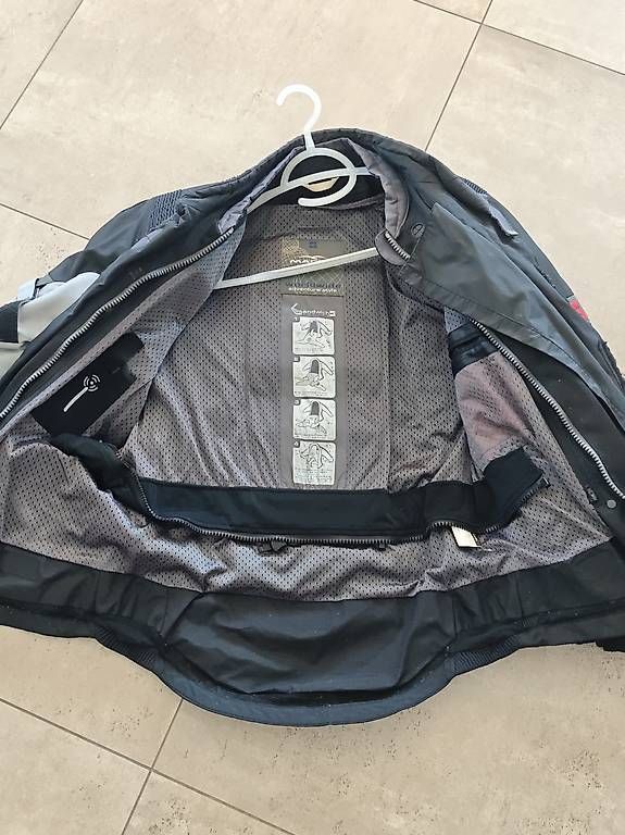 Jacken: Töffjacke Macna Gr M/50 – Gebraucht aus Kirchdorf AG von Aloe11 4