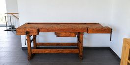 Ancien établi menuisier