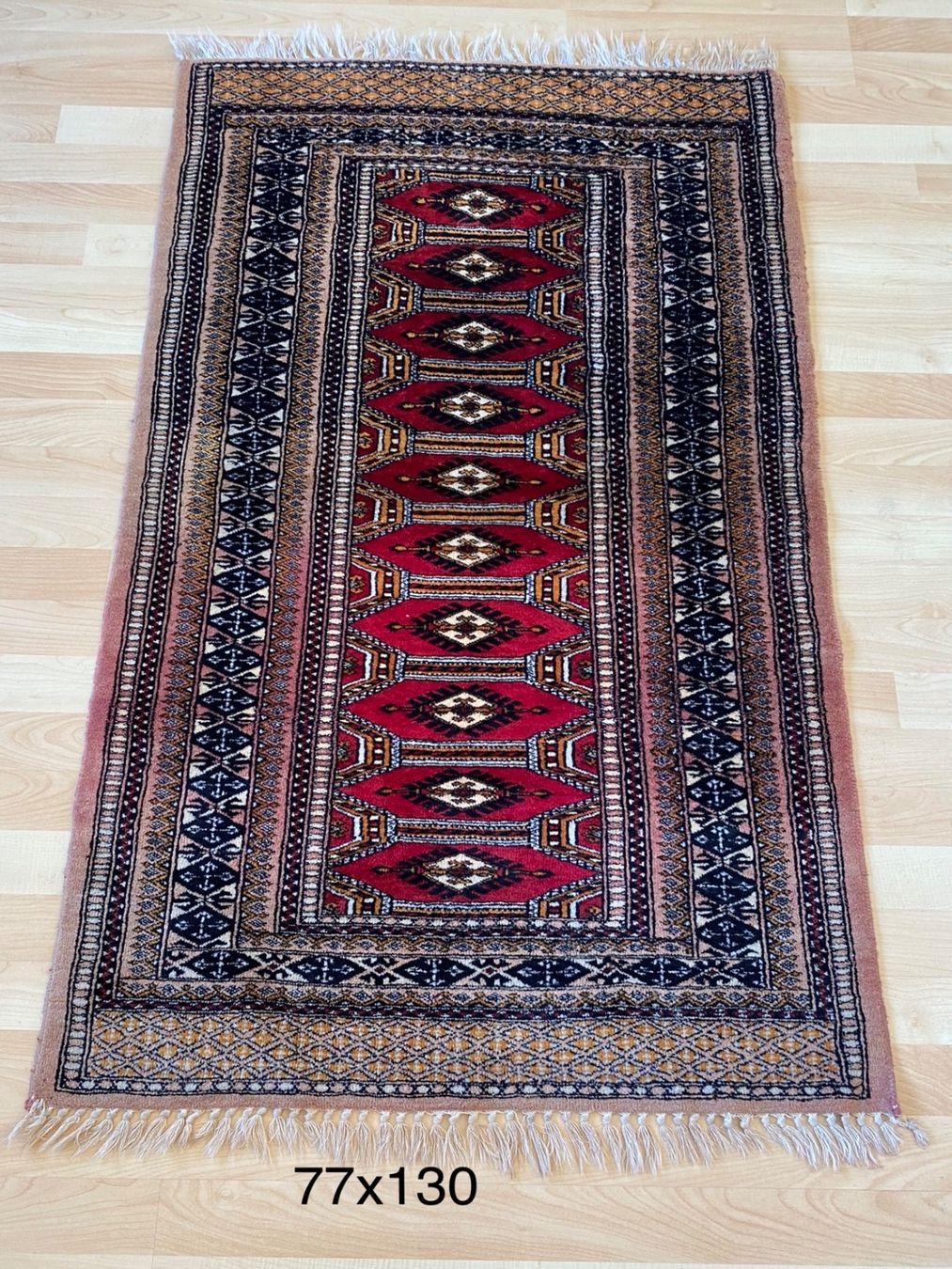 Tappeti: Wunderschönen Orientteppich Handarbeit 130x77.cm – Usato da Büron venduto da Filadefia-888