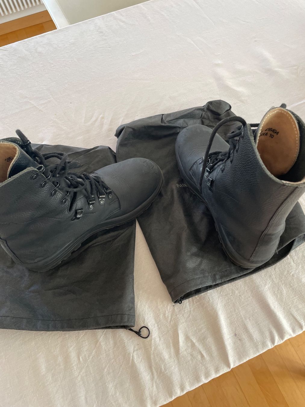 Schweizer Armee Scarpe da uomo: Militär Schuhe – Usato da Thalwil venduto da pri_82gh 3