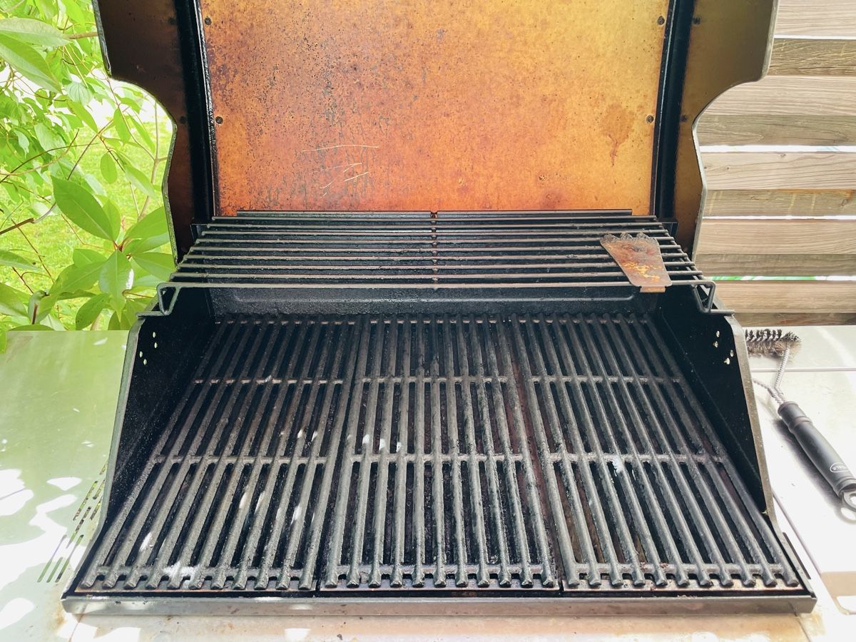 Grils: Grill à gaz – D'occasion à Cressier NE par davidneuch 2