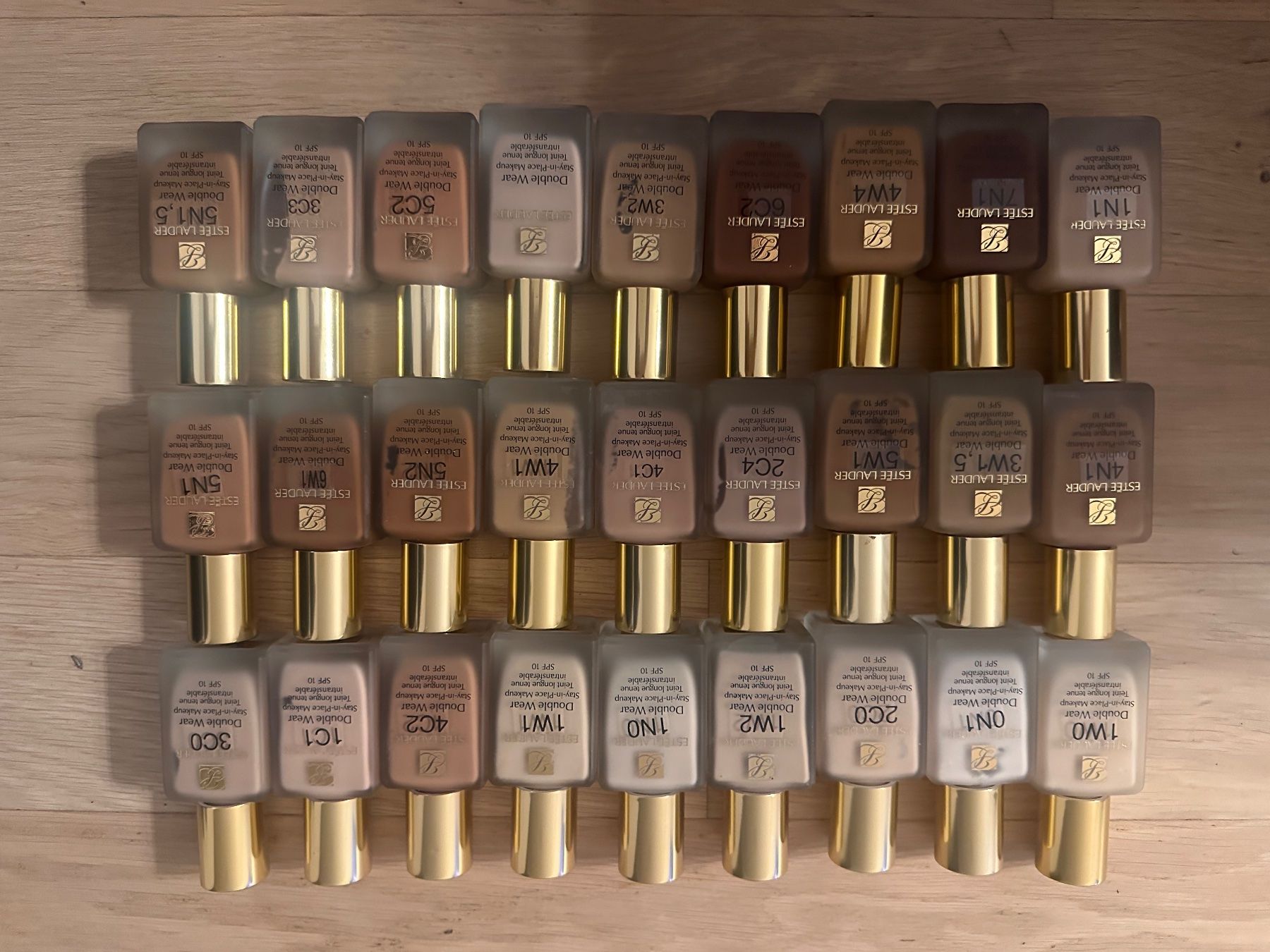 Make-up: Estee Lauder Foundation Makeup Kit – Usato da Dübendorf venduto da eld_5pbv 1
