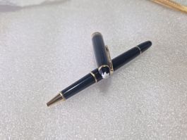 Montblanc Kugelschreiber schwarz vergoldet guter Zustand
